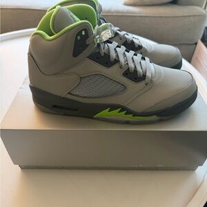 Air Jordan 5 Retro Green Bean 2022 Women’s 11 / Men’s 9.5 Reflective OG Box